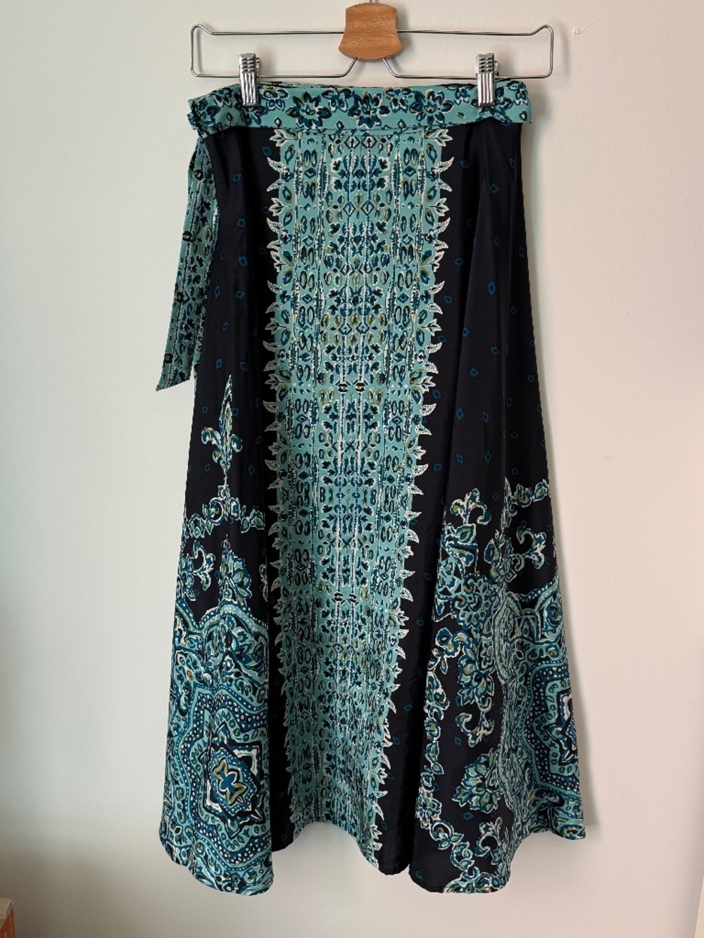 Vintage Talbots 100% Silk True Wrap Skirt Navy Blue Teal Midi Sz 6